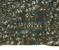 sgd AT MEXICO modernist art pottery sculpture seated peasant woman Zuniga style