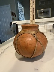 Excellent Vintage TARAHUMARA Raramuri Rawhide Bound Clay Pot 5″ Beauty