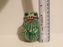 Mexican Pottery Handpainted single Frog Salt Shaker signed approx 3.25″
