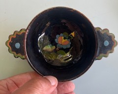 Vintage Mexican Tlaquepaque black cup bowl w/handles armadillo 5 7/8″ wide