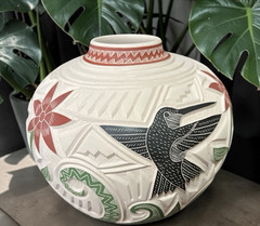 Mata Ortiz Pottery Martin Olivas Quintana White clay Olla Vase Jar Art Mexican