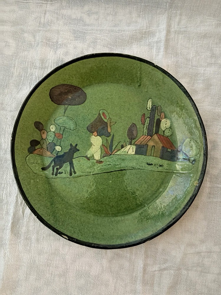 Vintage Mexican Tlaquepaque Folk Art Plate Unique green glaze – 10 1/4″