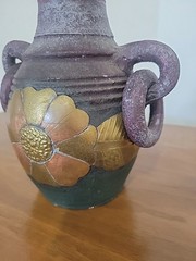 Vintage Mexican Terracotta Pottery Collectible Vase w/Brass Flower Purple – 8″