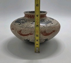 Mata Ortiz Pottery Vase Pot Eleuterio Piña Sgraffito Signed
