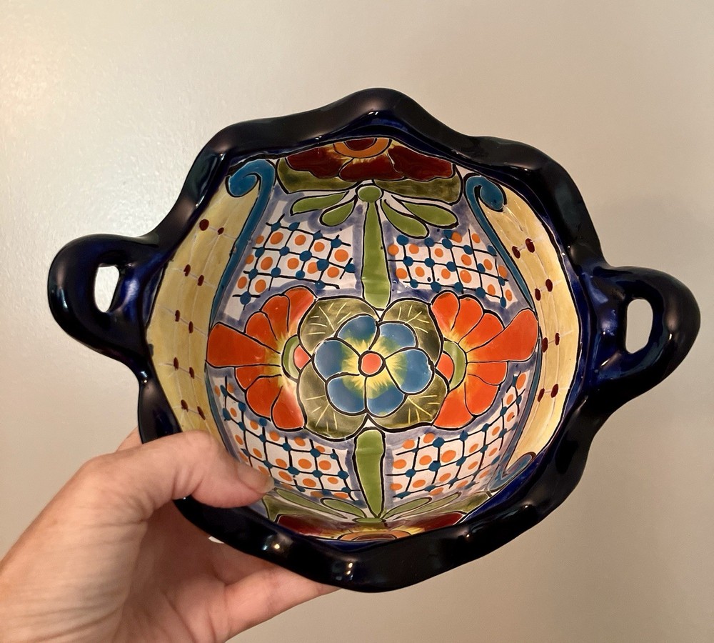 Talavera Mexico Pottery Round Scalloped Hand Painted Bowl Mexican
