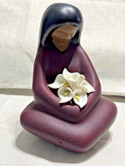 Delicate Tonala Mexico Folk Art Pottery with Lillies symbolize Purity & Rebirth.