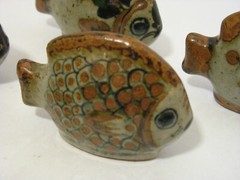 5 Vintage Fish Figurines Folk Art Pottery Hand Painted Gray Green MM