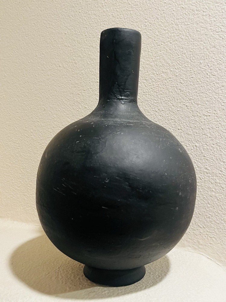 Vintage Barro Negro De Oaxaca Handmade Black Clay Round Vase 13” Made in Mexico
