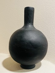 Vintage Barro Negro De Oaxaca Handmade Black Clay Round Vase 13” Made in Mexico