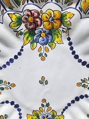 Vintage Set Of 2 Talavera Art Pottery Hand Painted Floral Wall Hanging Plates