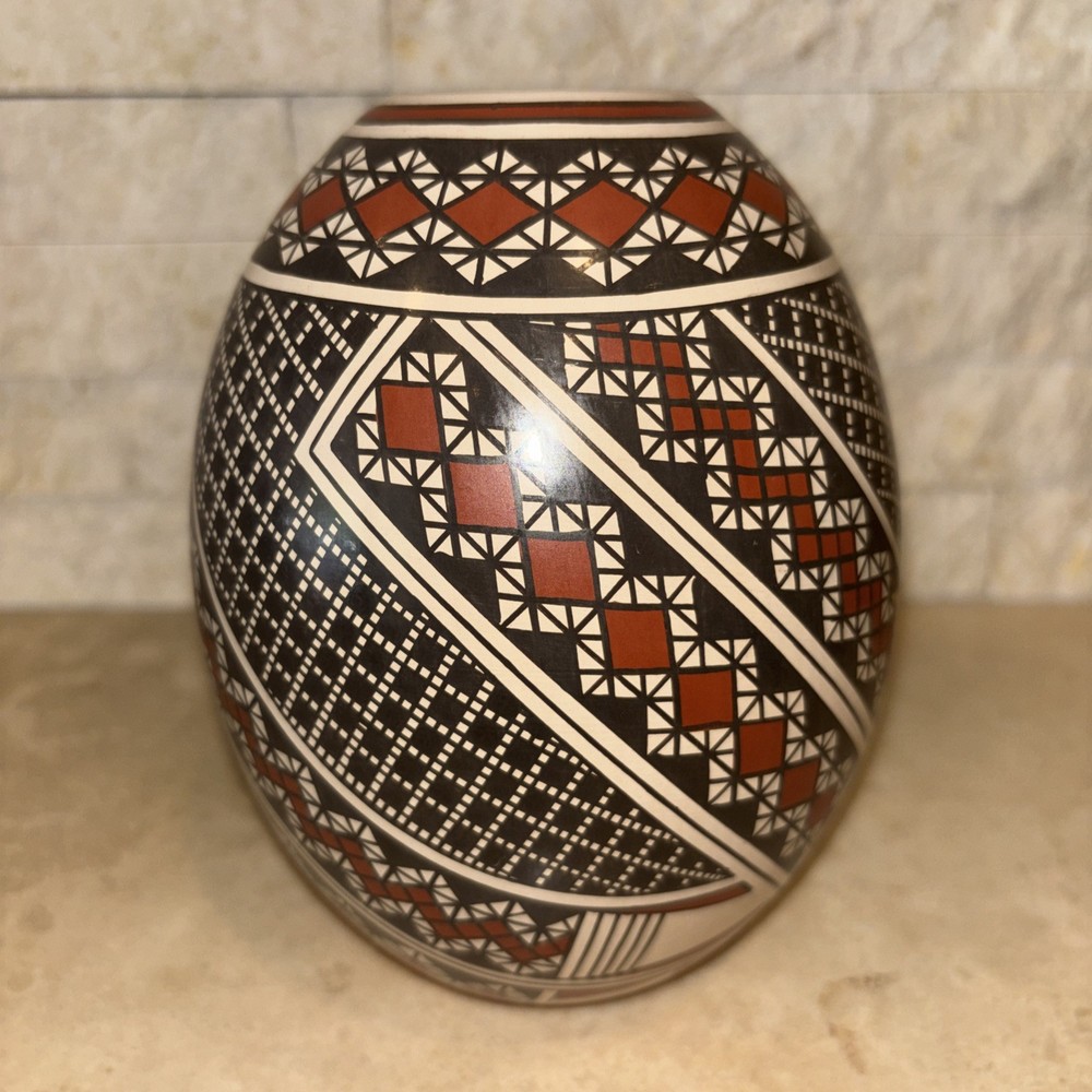 Mata Ortiz Pottery Olla Handmade Pot Signed Tati Ortiz 6.5×5” Mexican Art