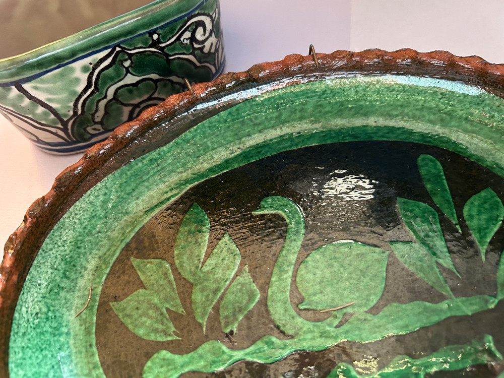 Patamban Mexican Platter VINTAGE Handpainted green c1970 fabuloso!!! 10″