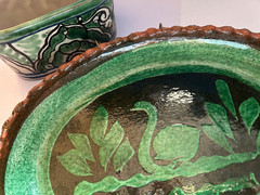 Patamban Mexican Platter VINTAGE Handpainted green c1970 fabuloso!!! 10″