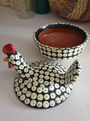 Vintage Handmade Mexican Mayan Folk Art Chiapas Pottery Chicken Pot w/ Lid