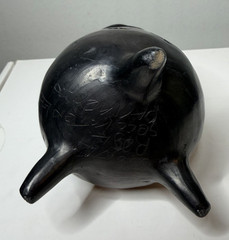 Vintage Signed Dona Rosa Oaxacan Barro Negro Pottery Tripod 4″ San Bartolo Black