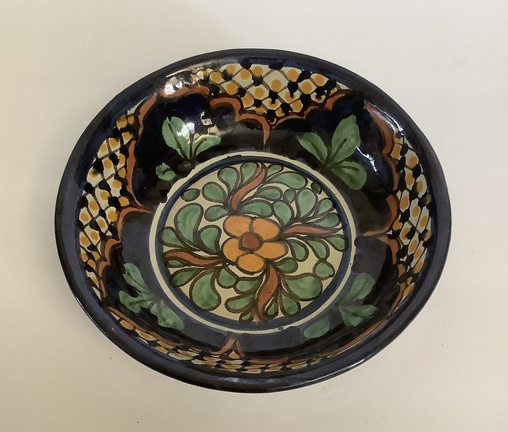 MEXICAN TALAVERA POTTERY ROUND BOWL SERVING DISH 7.5” RED CLAY BLUE FLORAL