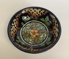 MEXICAN TALAVERA POTTERY ROUND BOWL SERVING DISH 7.5” RED CLAY BLUE FLORAL