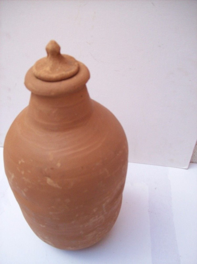 Handmade Unglazed Terracotta Clay Jar with Lid