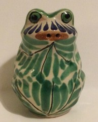 Mexican Pottery Handpainted single Frog Salt Shaker signed approx 3.25″