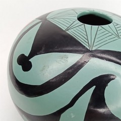 VTG 1950s Manuel Olivas Mata Ortiz Green & Black Paquime Pottery Jar New Arrival