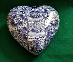 Handmade Mexican Talavera Wall Folk Art Heart Pottery