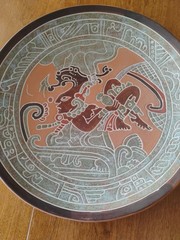 Classic Maya or Aztec Folk Art Reproduction Plate Wall Art 11.75in B4