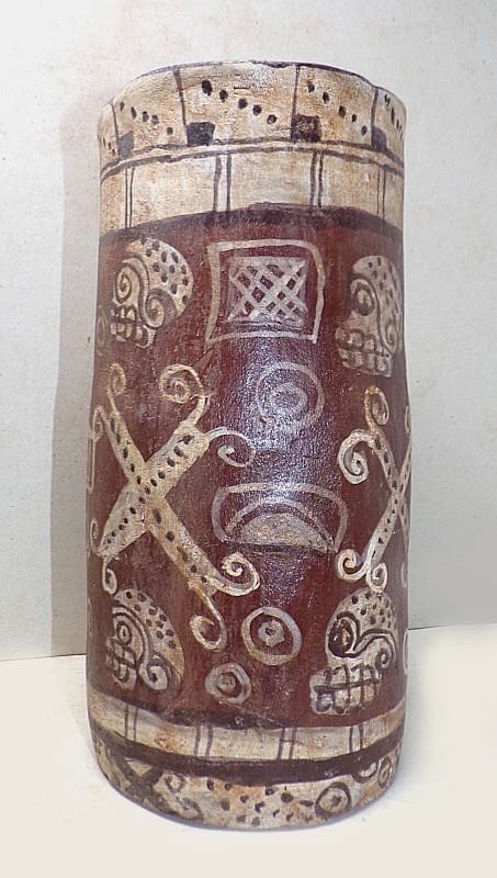 HUGE MAYAN TUMBLER-LIKE VESSEL – CLASSIC DECORATION -5 1/4″ DIA. X 10 1/2″ TALL