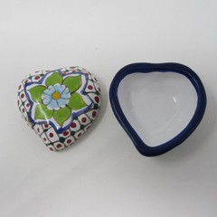 Hand Painted Puebla Mexico Pottery Heart Dish Tepépa Signed 1999 Floral 3.25″