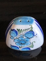 VTG Tonala Mexican Pottery Single Shaker Hand Painted Flower Signed Initialed