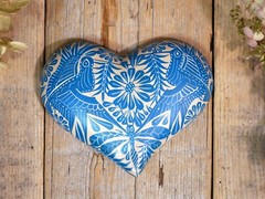 Sm Sz Heart Turquoise & Beige Clay Handmade Hummingbirds Mexican Folk Art Love