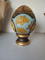 Hand Crafted & Painted Terra Cotta Egg W/Faux Stand Tabletop Art Pottery