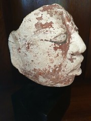 AUTHENTIC ANCIENT MAYAN STUCCO HEAD CLASSIC PERIOD. 300-900 A.D. MUSEUM PIECE