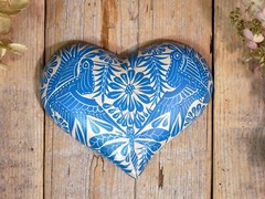 Sm Sz Heart Turquoise & Beige Clay Handmade Hummingbirds Mexican Folk Art Love