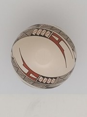 Mata Ortiz pottery by Maria Acosta Handmade and Painted.