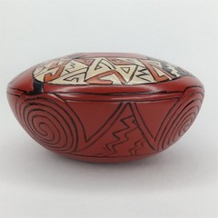 VTG 1950s Manuel Olivas Mata Ortiz Red & Black Paquime Pottery Jar New Arrival