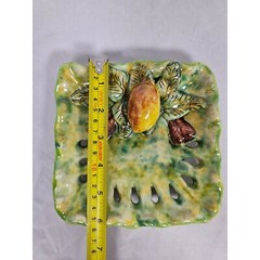Mexican Majolica Green 3D Folk Art Wall Pottery Mellado Gto Lemon Fruit Wavy