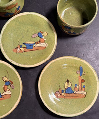 Lot Vintage 1940s Green Mexican Tlaquepaque Tonala Cups Saucer Plates Redware