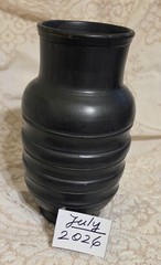 OAXACA BLACK POTTERY RIBBED CLAY VASE MATTE BLACK SIGNED LAMA 8″H MEXICO