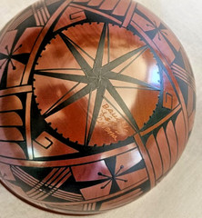 Mata Ortiz Pottery Bowl by Baudel Lopez Corona – Black On Red Fine Art Olla