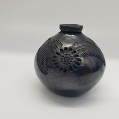 Vintage Oaxaca pottery vase black round floral carved design pot Mexico 2.25 h