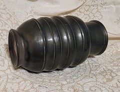OAXACA BLACK POTTERY RIBBED CLAY VASE MATTE BLACK SIGNED LAMA 8″H MEXICO