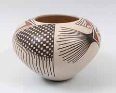 Mata Ortiz Pottery Zulema Quezada Vase Pot 6″ Mid Century Modern Abstract Fish
