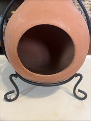 Mini Terra Cotta Pottery Tabletop Fireplace Chiminea W/Black Metal Stand