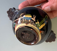 Vintage Mexican Tlaquepaque black cup bowl w/handles armadillo 5 7/8″ wide