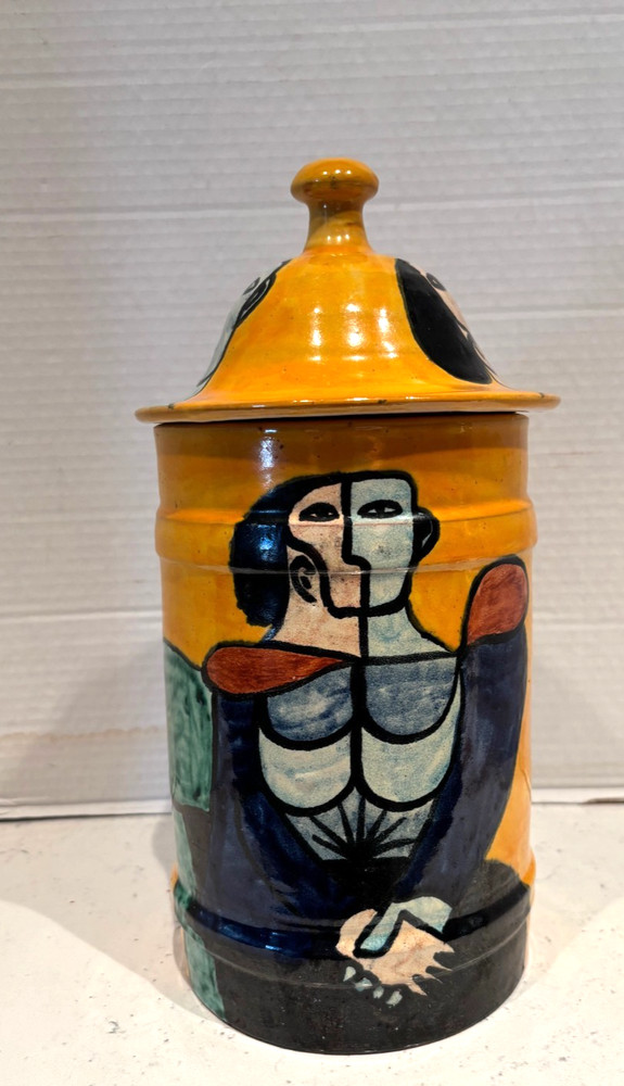 VTG. ART STUDIO ‘PICASSO STYLE” LIDDED JAR, SIGNED HECHOEN POST MODERN 12″
