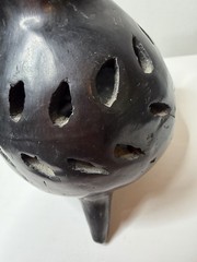 Vintage Signed Dona Rosa Oaxacan Barro Negro Pottery Tripod 4″ San Bartolo Black