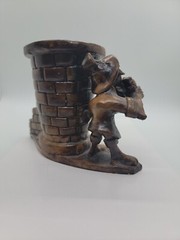 VTG Rdo De Mexican Folk Art Pottery Man Playing music Pen holder Figurine