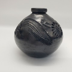 Vintage Oaxaca pottery vase black round floral carved design pot Mexico 2.25 h