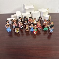 23 Vintage Spanish Mud People Terracotta Hand Painted Clay Dolls with boxes