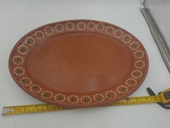 15 X 11″ MEXICAN TLAQUEPAQUE BROWN CLAY W/GREEN DOTS OVAL DINNER PLATE/PLATTER